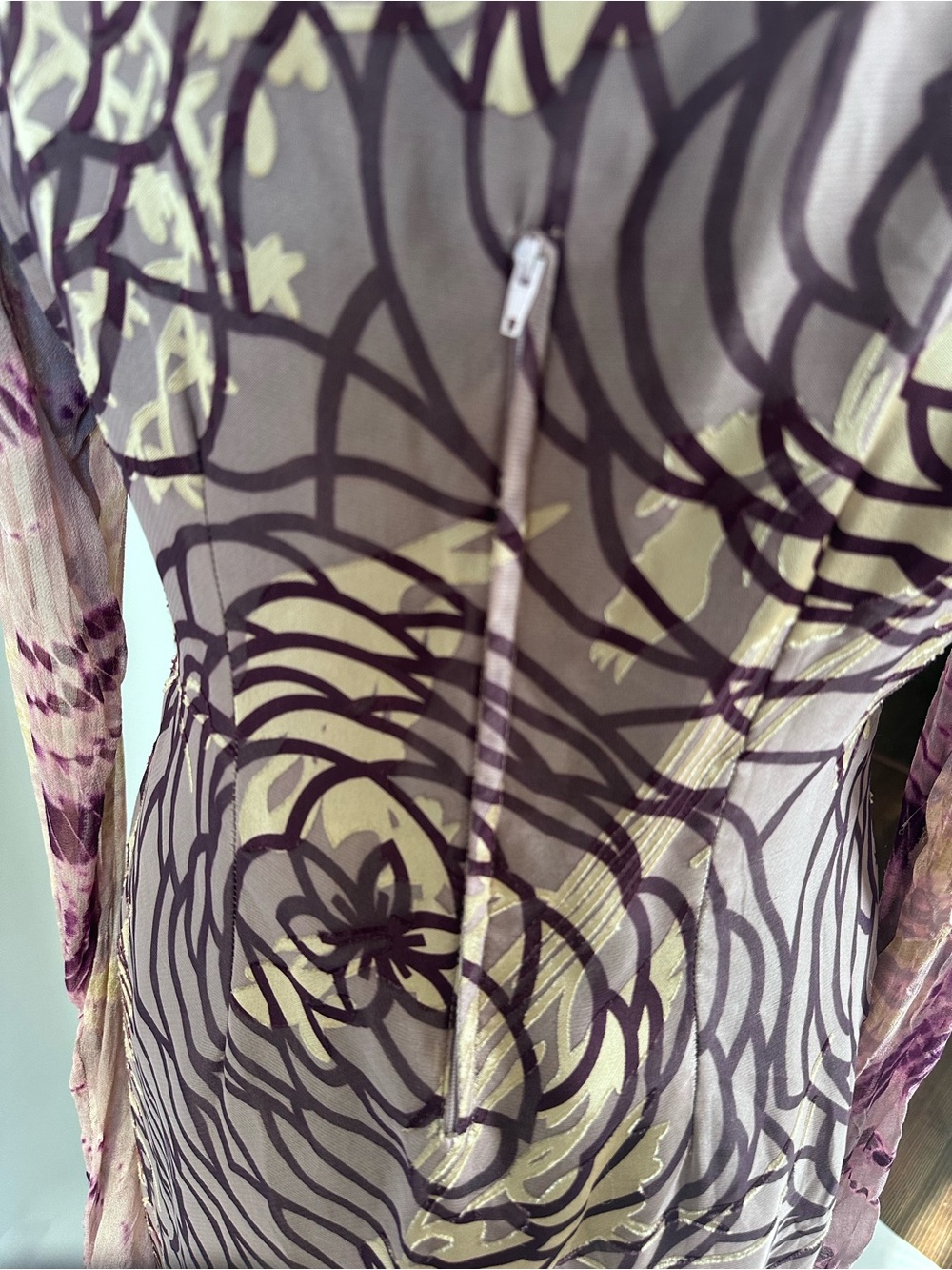Vintage Floral Silk Long-Sleeve Dress in Mauve - Picture 8 of 11